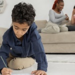 Allenare la concentrazione dei bambini: esercizi pratici e divertenti da fare ogni giorno