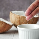 Capelli da sogno con un ingrediente naturale: i segreti dell’olio di cocco
