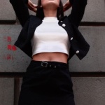 Bianco e Nero: Idee di Look Eleganti e Moderni per Ogni Occasione