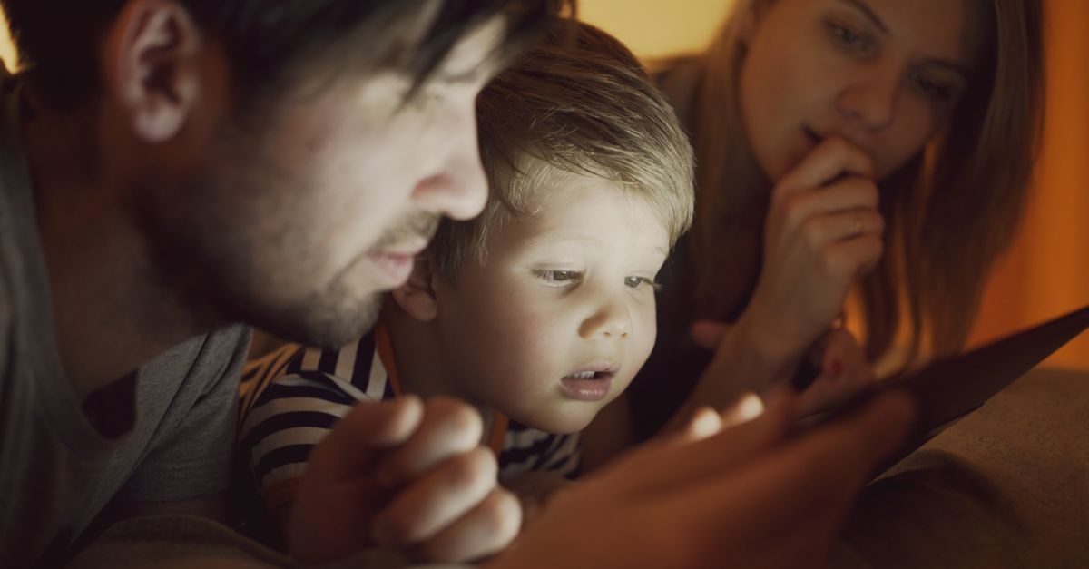 Schermi e bambini: strategie intelligenti per una gestione serena in famiglia