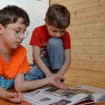 Come Motivare i Bambini alla Lettura: Idee Creative per Farli Innamorare dei Libri